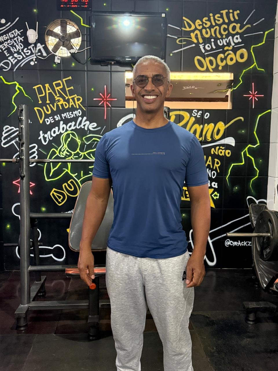 Personal Cosme - LifeFitness Academia em Eunápolis